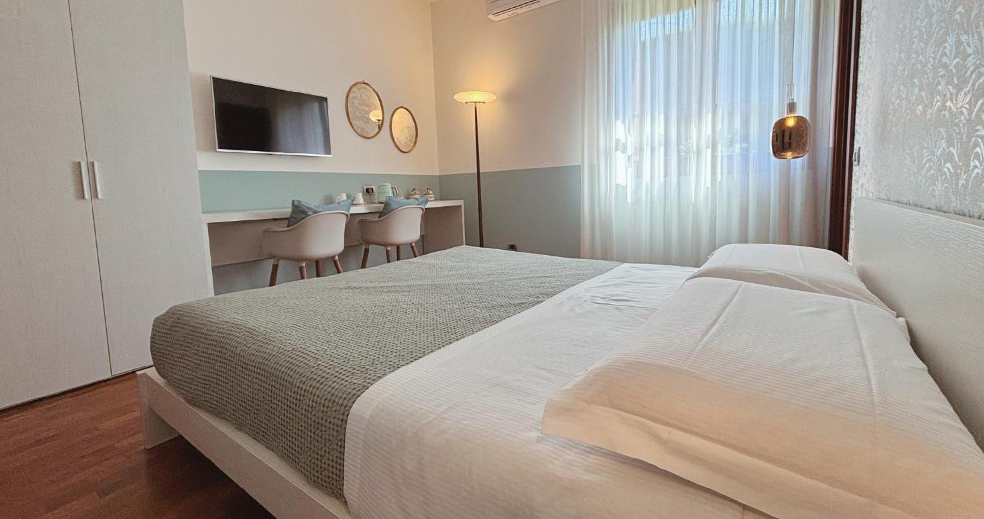 Casa Ceruti Bed & Breakfast Villa Guardia Ngoại thất bức ảnh