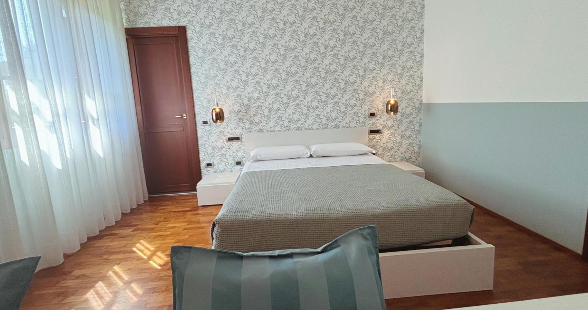 Casa Ceruti Bed & Breakfast Villa Guardia Ngoại thất bức ảnh
